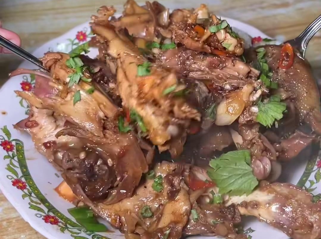 Pecinta Pedas Harus Mampir, Kuliner Rica-Rica Balungan Sor Waru yang  Rasanya Nendang di Lidah