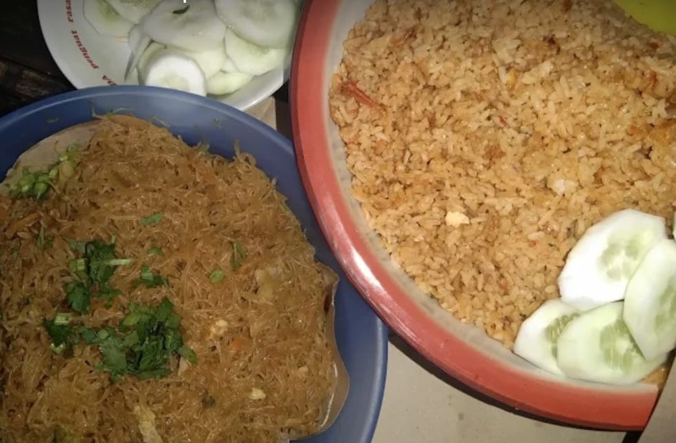Angkringan Pak Suro, Kuliner Murah Meriah yang Legendaris di Sedayu