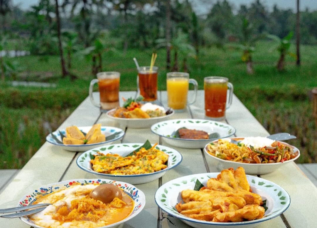 Warung Eyup, Suasana Asri dengan Sajian Menu Tradisional yang Nikmat