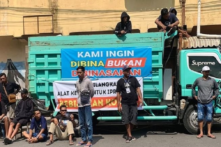 Tak Beroperasi karena Izin Berakhir 2024, Penambang Rakyat Sungai Progo: Roda Perekonomian Kami Tak Berputar