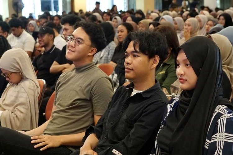 Wali Kota Yogyakarta Hasto Wardoyo Ingatkan Anak Muda Tak Jadi 'Generasi Stroberi', Apa Itu?