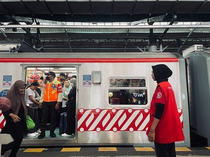 Nataru, Pengguna Commuter Line Lebih Dari 580 Ribu