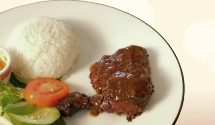 Ayam Bakar Rempah Kinantan, Cita Rasa Otentik Cocok untuk Bukber Bareng Keluarga