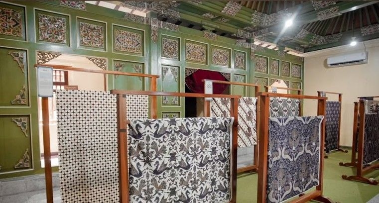 Mempertemukan Sejarah dan Masa Depan di Griya Batik Jogja