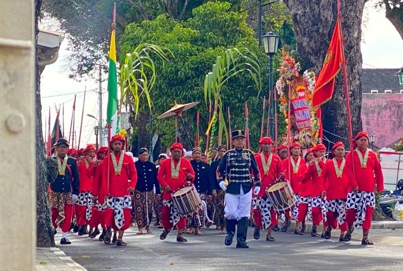 Doa dan Harapan Masyarakat Jogja di Ulang Tahun ke-65 Paku Alam X