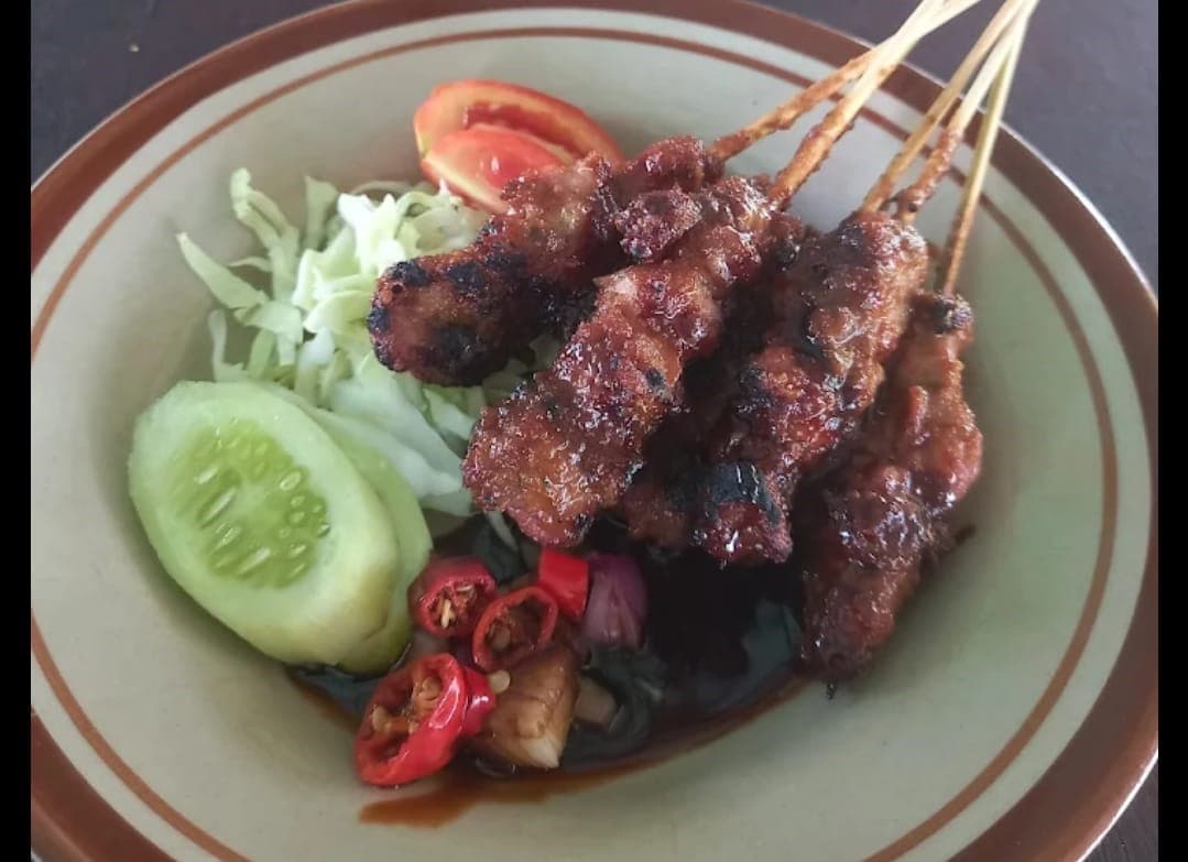Nikmatnya Kulineran di Kedai Sate Kambing Pak Pri, Rasanya Gurih, Manis dan Teksturnya Lembut