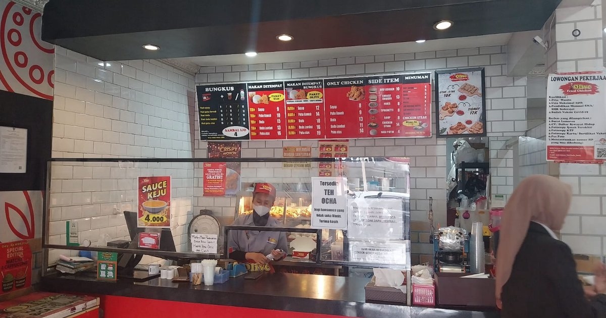 Memaknai Uang Rp10.000 dengan Menu Nasi Paha Bawah dan Es Teh di Olive Chicken