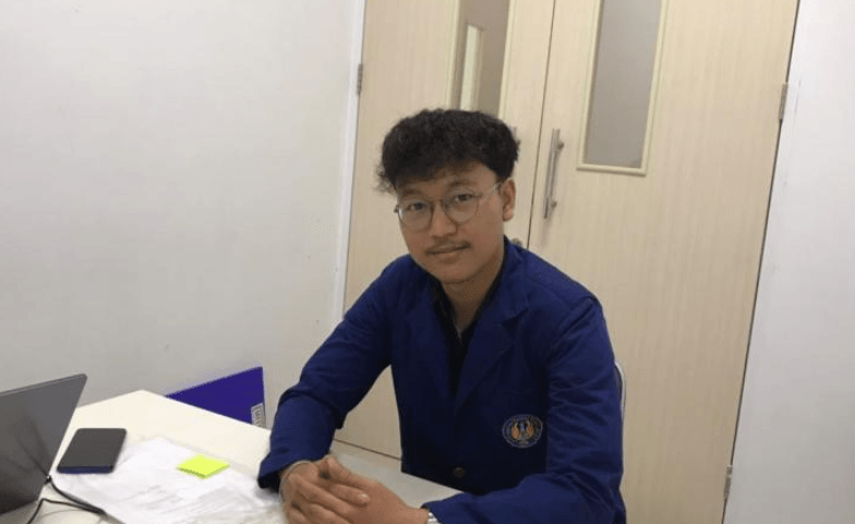Perjuangan Muhammad Yunus Kuliah di UNY, jadi Ojol Makanan saat Waktu Luang