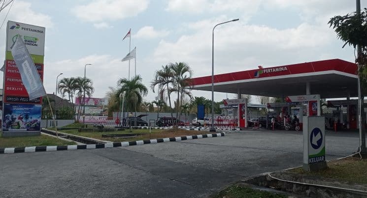 Antrean BBM di Jateng dan DIY Meluas, Pertamina Jamin Pasokan Aman