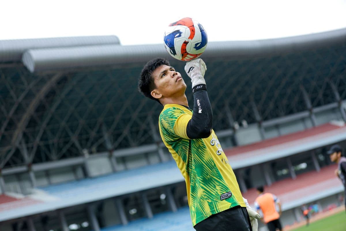 Kiper PSIM Cahya Supriadi Masuk Skuad Sementara Timnas Arahan John Herdman
