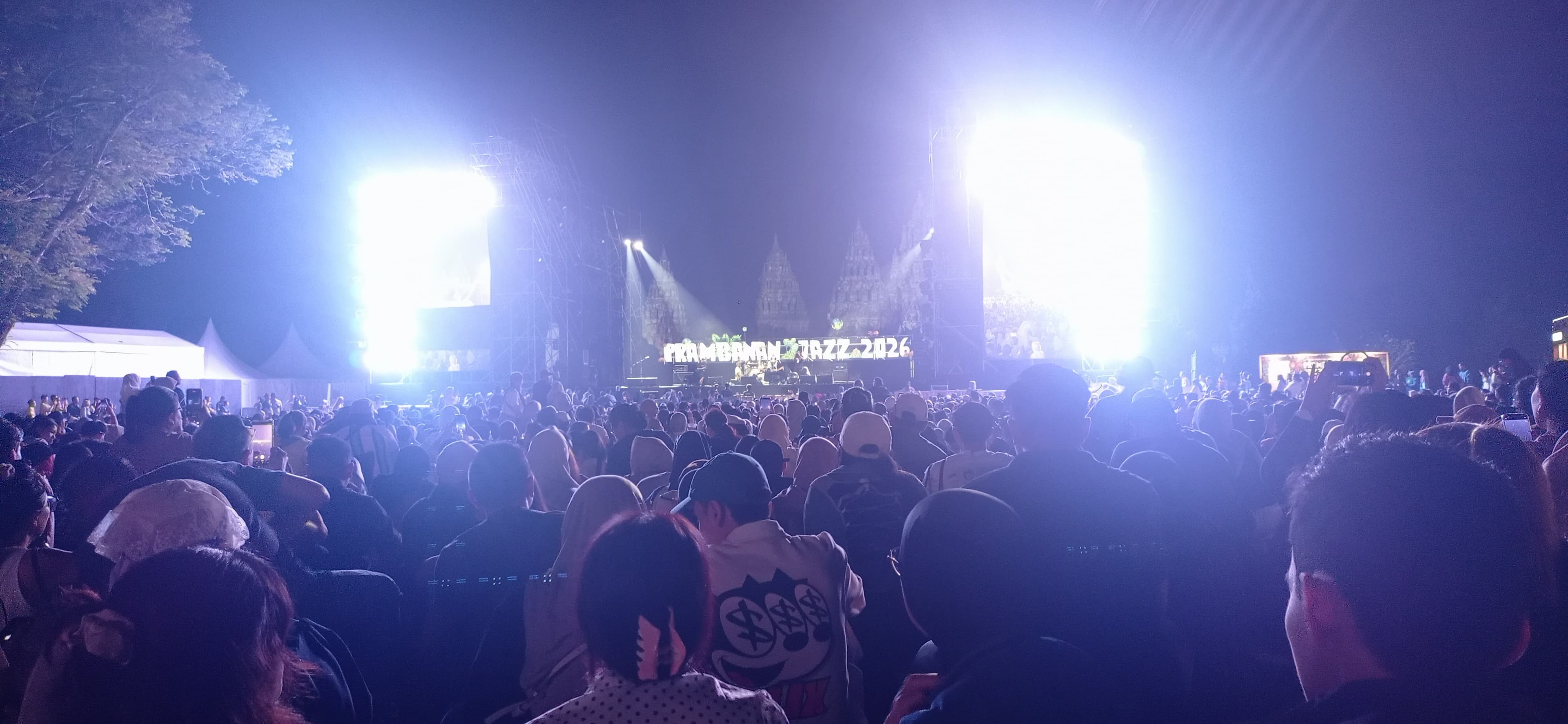 Tampil di Hari Kedua Prambanan Jazz 2026, Penampilan Gigi Sempat Break Adzan Isya