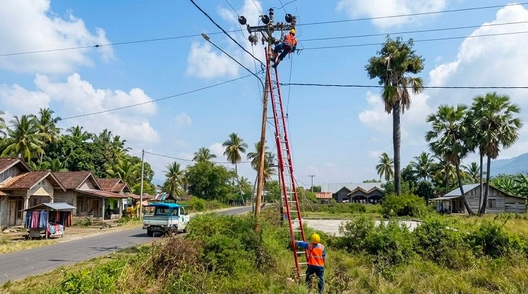 Dari Posko NTT, Dirut PLN Pastikan Pasokan Listrik Aman selama Pelaksanaan HUT ke-81