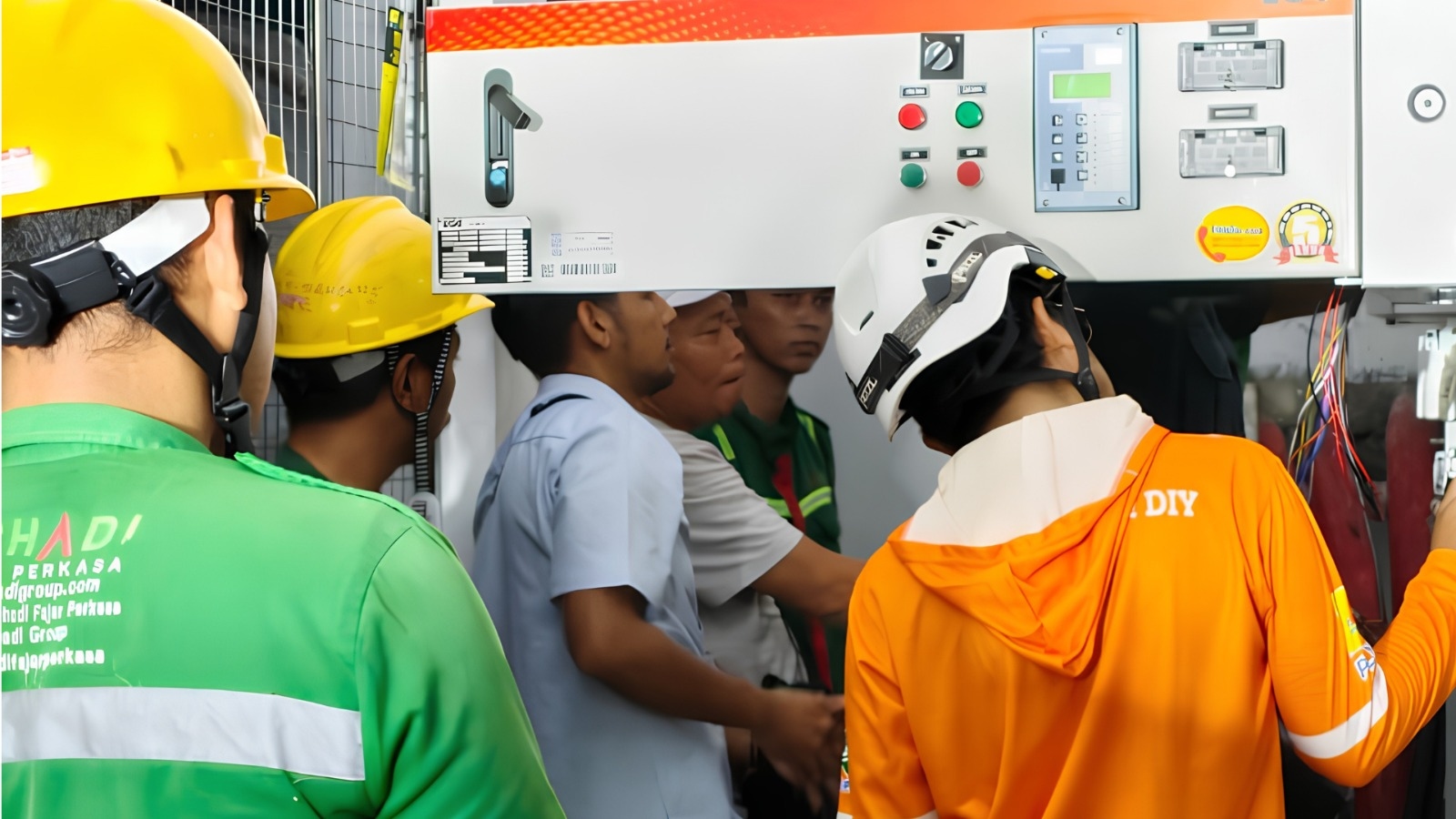 Dukung Kelancaran Upacara HUT RI ke-81 di Gedung Agung, PLN DIY Siagakan 48 Personel