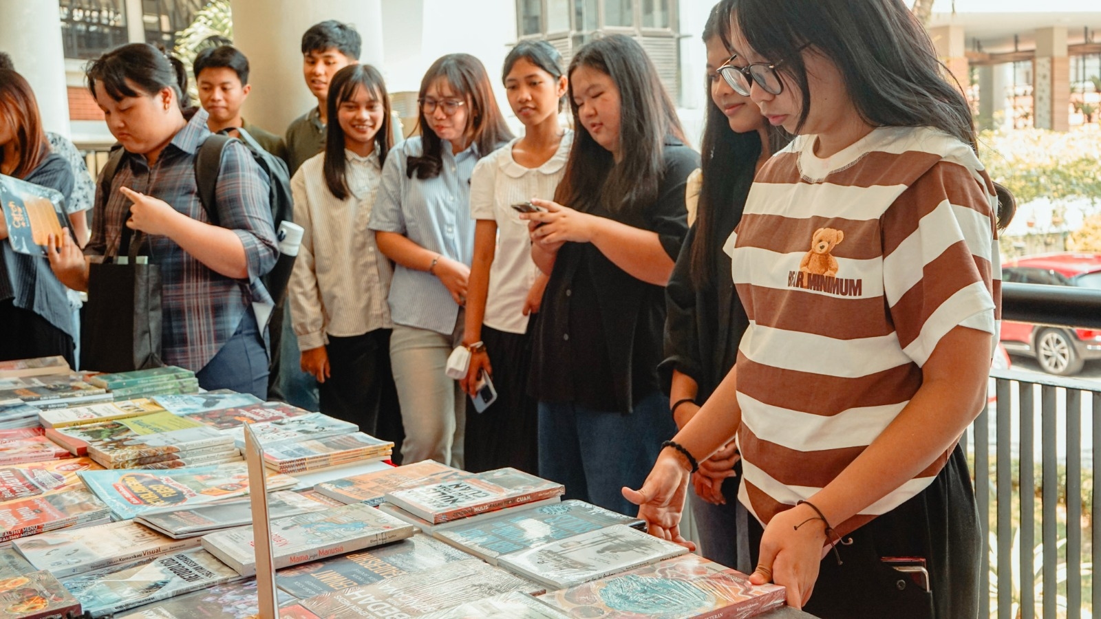Dorong Minta Baca, UAJY Gelar Bazar Buku