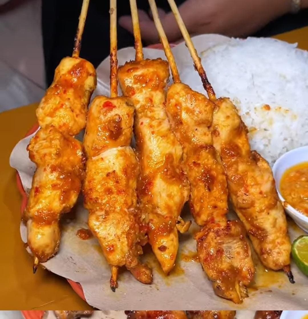 Pakai Resep Bumbu Merah, Warung Sate Pak Pur Wonosari Patut Didatangi