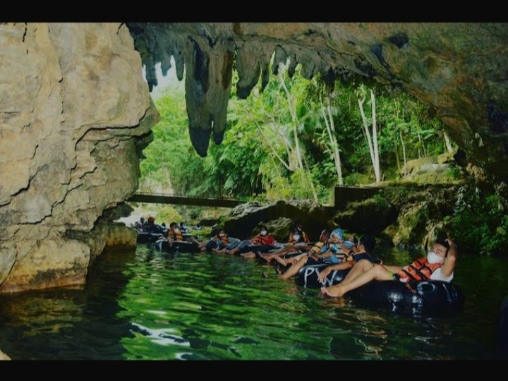 Enggak Cuma Basah-basahan, Ini 5 Keunikan Goa Pindul Jogja yang Wajib Kamu Tahu