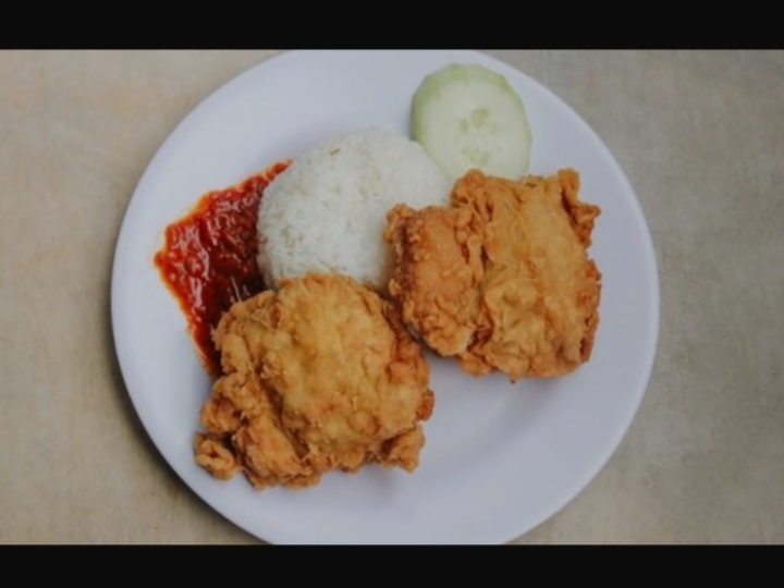 Ayam Goreng Cak Yunus, Kaki Lima Rasa Bintang Lima di Tengah Kota Jogja