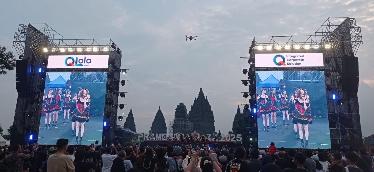 JKT48 Perdengarkan Lagu Baru di Prambanan Jazz 2025, Bikin Wota Histeris