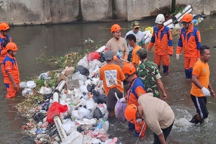 Diikuti 12 Ribu Masyarakat, Gerakan Bersih-bersih Sungai Kota Yogyakarta Momentum Wujudkan Kota Bebas Sampah