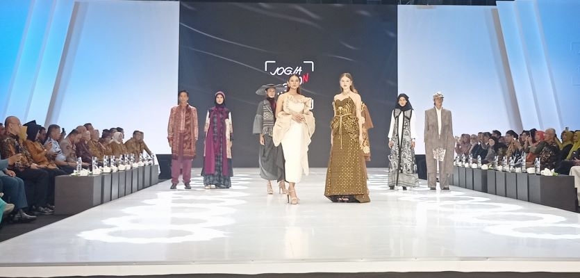 Angkat Tema ‘Threads of Tomorrow’, Jogja Fashion Week 2025 Hadirkan 160 Desainer dengan 1.000 Lebih Karya