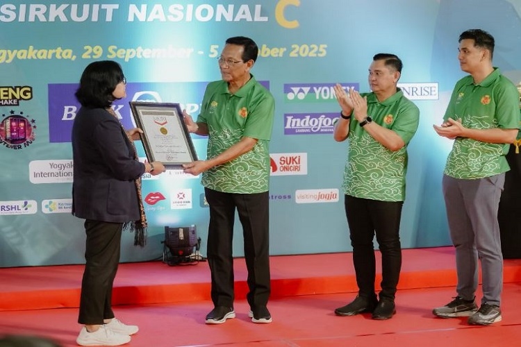 Diikuti 2.143 Peserta, Bulu Tangkis Piala Raja HB X Pecahkan Rekor MURI