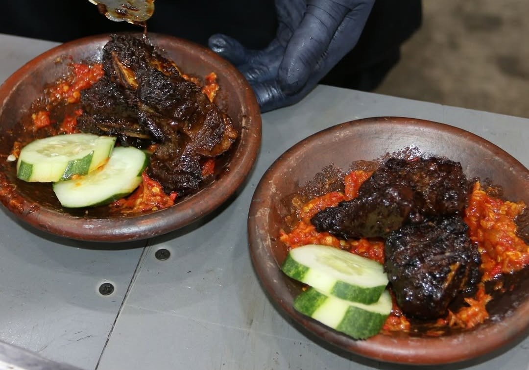 Iga Bakar Mang Onyil, Kedai yang Sajikan Iga Bakar dengan Rasa Gurih Menggoda