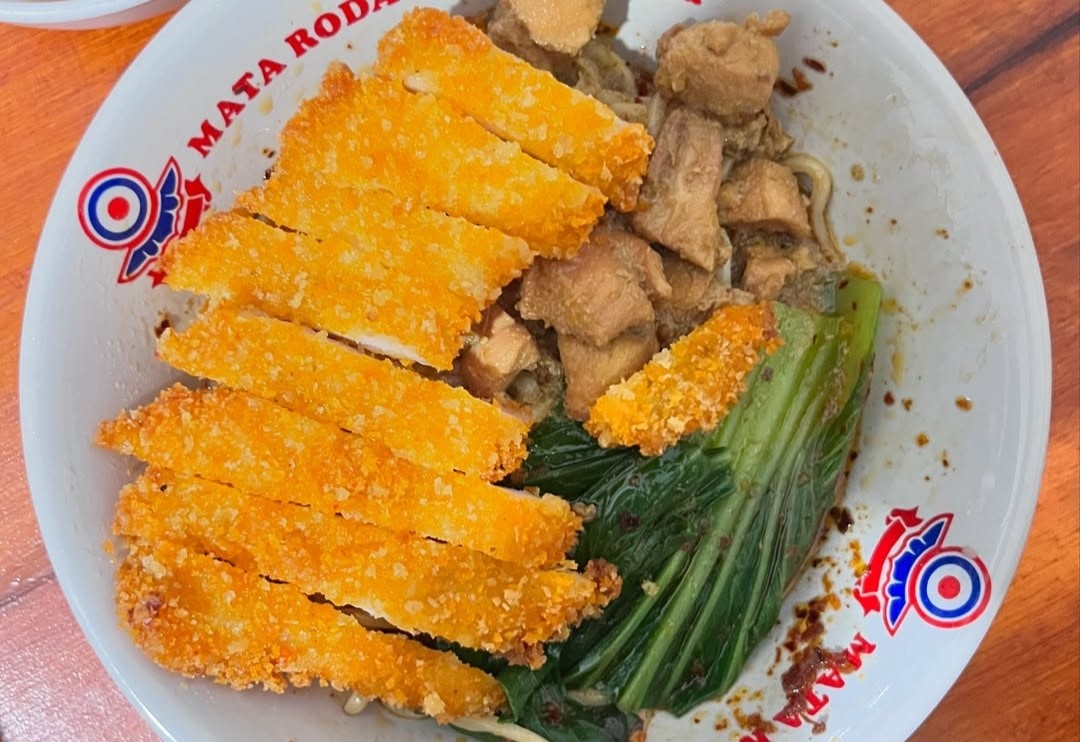 Mie Julez, Kedai Mie yang menyediakan Kuliner Mie yang Lengkap