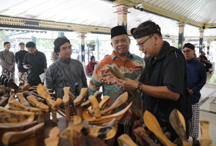 Komunitas Tosan Aji Lar Gangsir Yogyakarta, Berusaha Bisa Melahirkan Mpu Keris