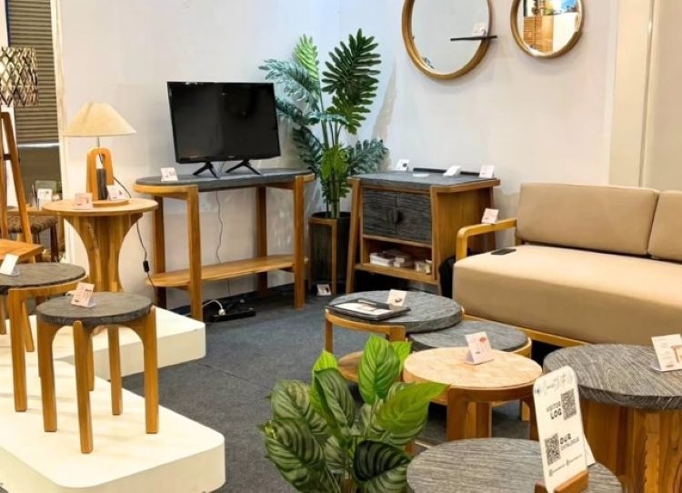 Produk Furnitur UMKM Jogja Eskpor Perdana ke Luar Negeri
