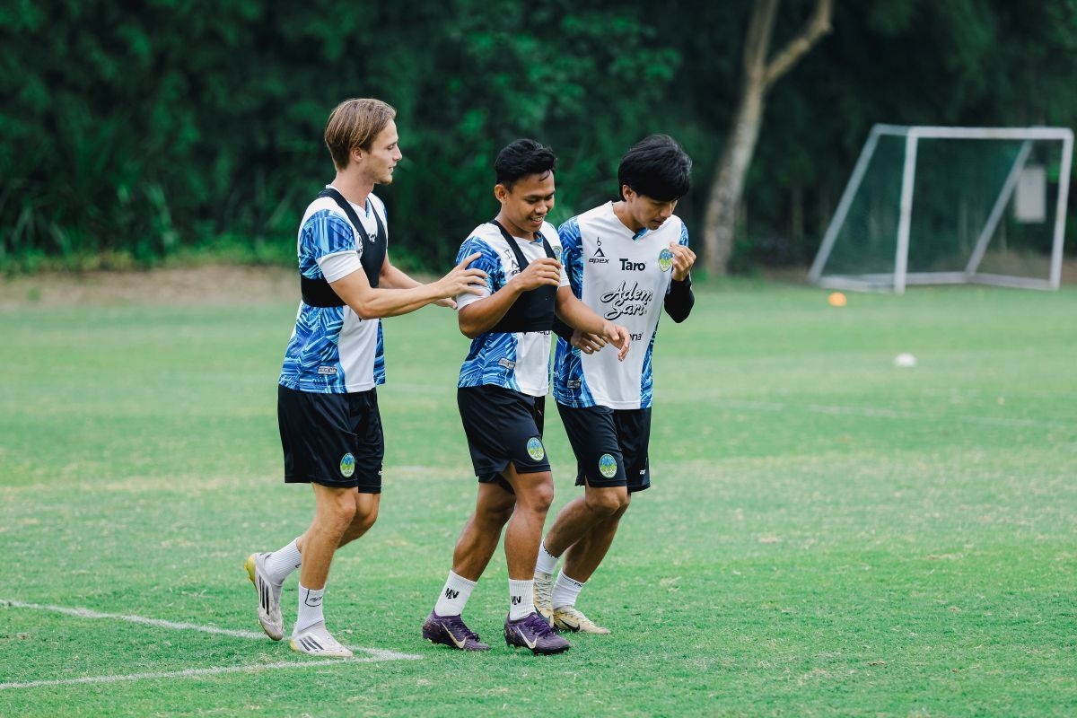 Lawan Borneo FC, Van Gastel Siap Maksimalkan Seluruh Potensi PSIM