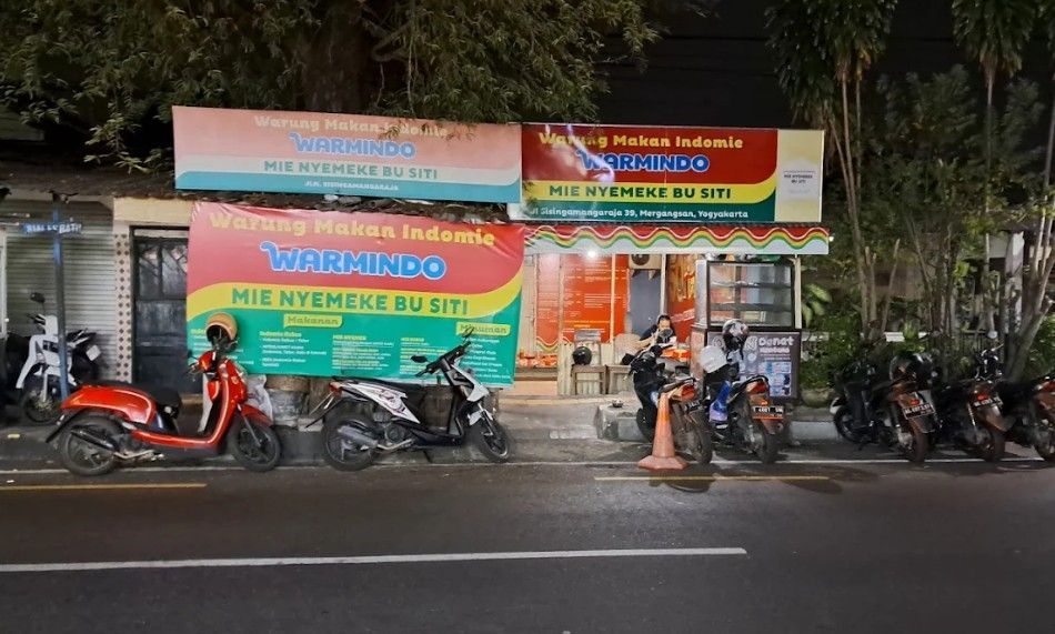 Mie Nyemeke Bu Siti, Hidden Gem sejak 2000an yang Makin Hits