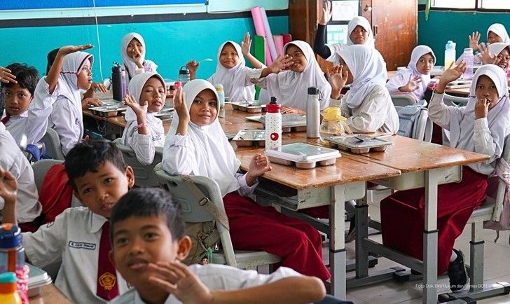 Setahun Program MBG, Ahli Gizi UGM Soroti Penggunaan Bahan Baku Olahan yang Tak Sehat
